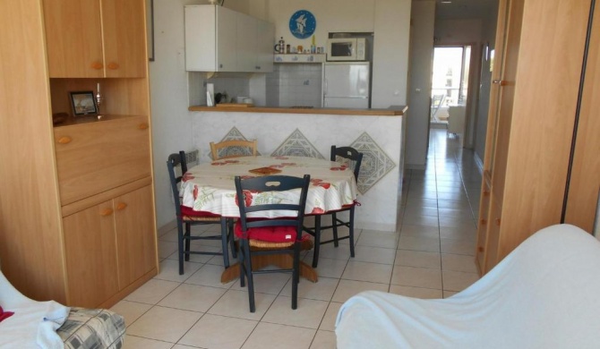 Appartement Port Camargue, 2 pièces, 4 personnes - FR-1-414-117