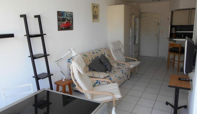 Appartement Port Camargue, 1 pièce, 4 personnes - FR-1-414-193