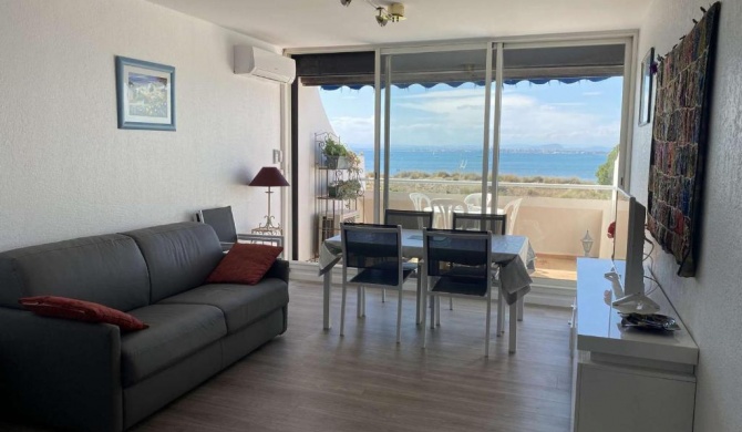 Apartment Port Camargue, 2 bedrooms, 4 persons - FR-1-250-83