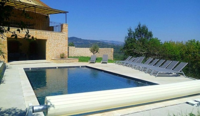 Villa de 4 chambres avec piscine privee sauna et jardin clos a Prades