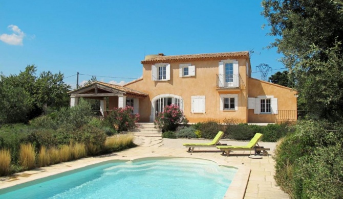 Holiday Home La Garrigue - PUJ100