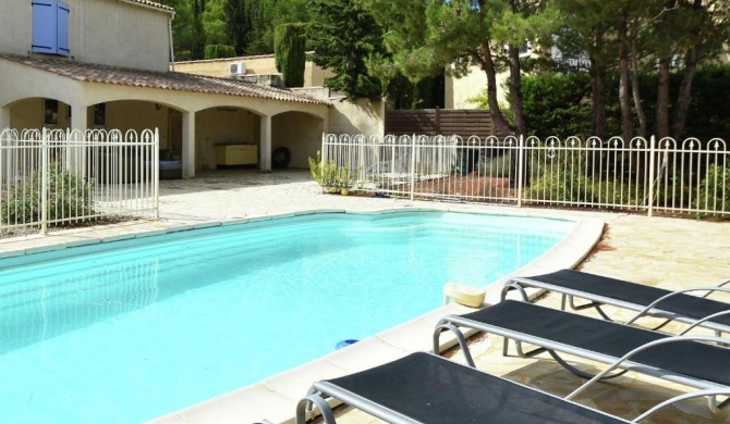 Spacious Villa in Montbrun des Corbieres with Private Pool