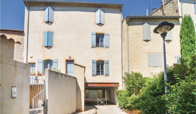 One-Bedroom Apartment in Uzes