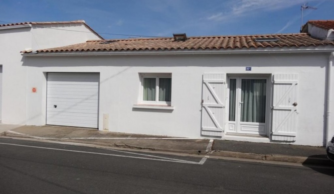 Maison L'Aiguillon-sur-Mer, 3 pièces, 4 personnes - FR-1-476-11