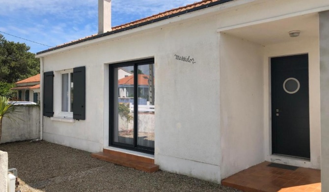 Villa La Barre-de-Monts, 2 bedrooms, 4 persons - FR-1-473-26