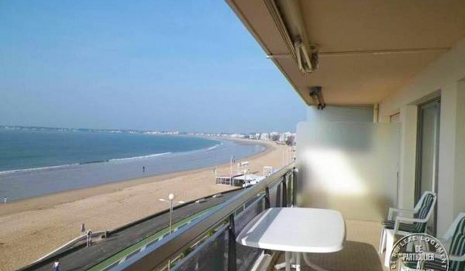 Appartement de 2 chambres a La Baule Escoublac a 5 m de la plage avec vue sur la mer terrasse amenagee et wifi