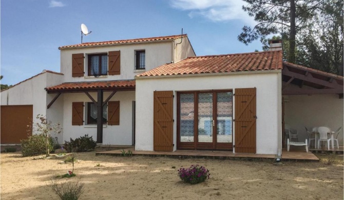 Three-Bedroom Holiday Home in La Tranche sur Mer