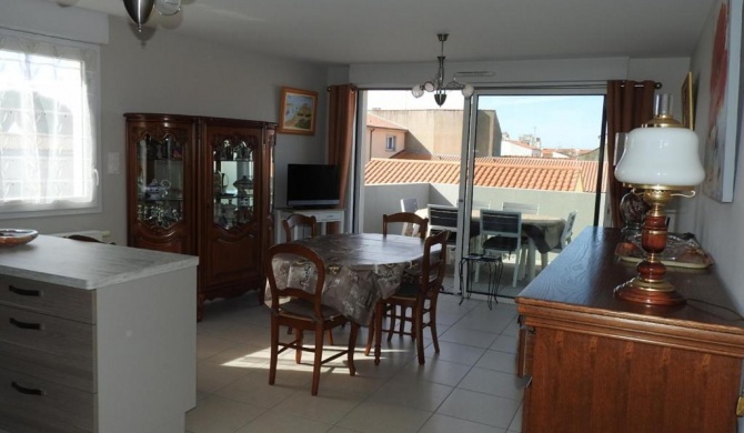 Appartement Les Sables-d'Olonne, 3 pièces, 6 personnes - FR-1-92-766