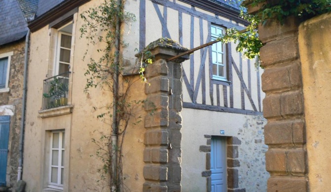 Petite Maison Romantique Coeur Historique Plantagenet