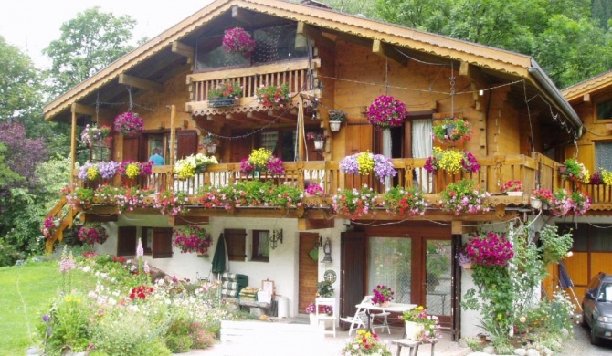 Chalet à L'Oree du Bois