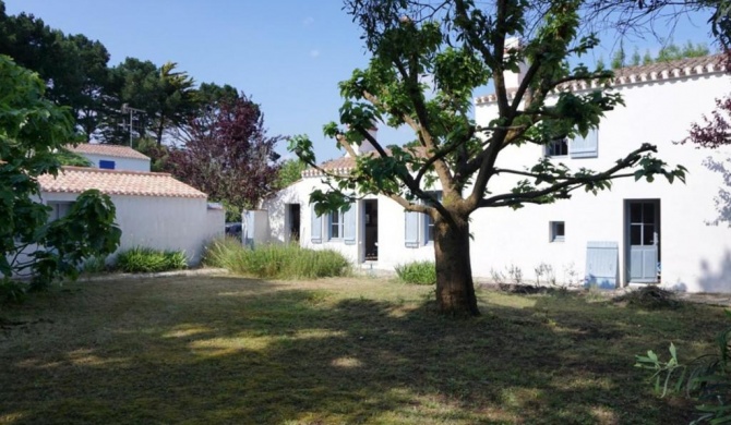 Villa Noirmoutier-en-l'Île, 3 bedrooms, 11 persons - FR-1-224B-695