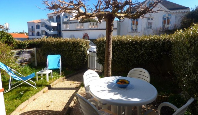 Appartement Saint-Gilles-Croix-de-Vie, 3 pièces, 4 personnes - FR-1-428-7