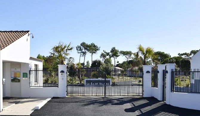 Un cottage version moderne, dans un domaine avec piscine